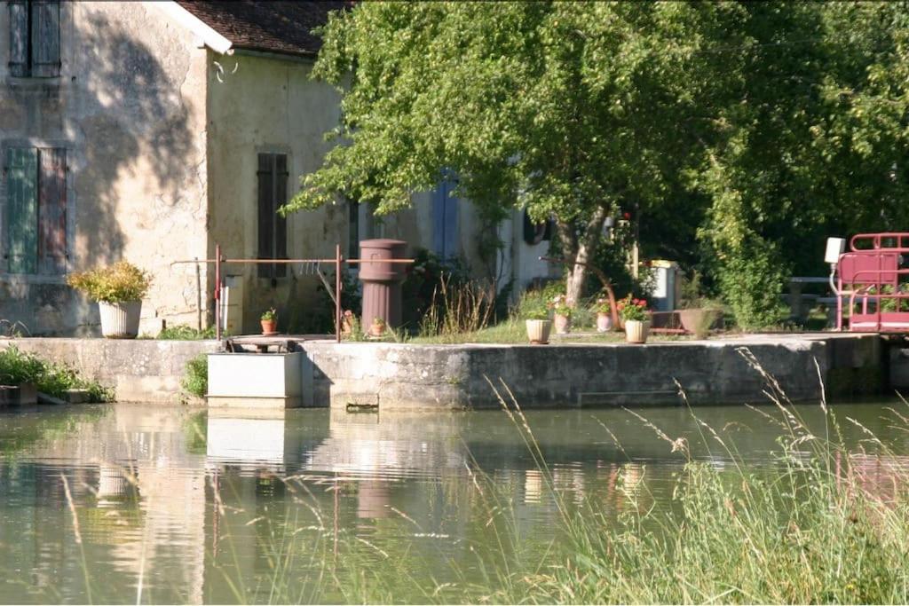 Belle Maison En Bourgogne - Auxois - Morvan Flee  Exterior foto
